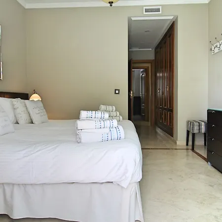 Centro Av. Del Mar Apartment Marbella
